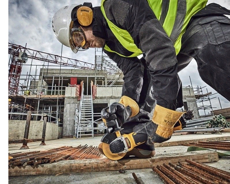 УШМ DCG406N DeWAlt 