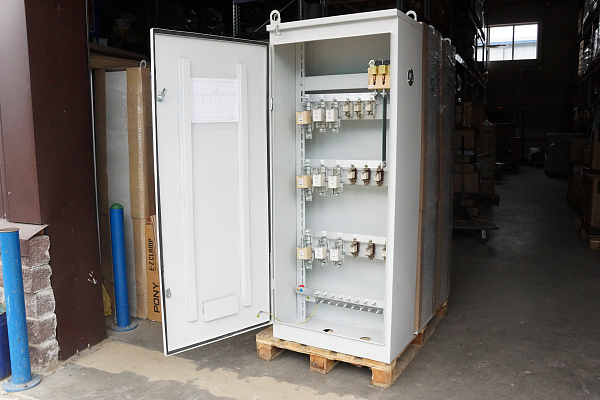 Шкаф предохранительный Киоск КЛ-209 (1х400, 2х250, 3х100) IP54 1700х700х400мм